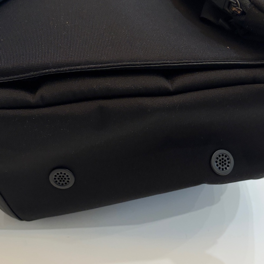 Troubadour Black Tech Backpack - Minimalist Carry - Picture 5 of 5
